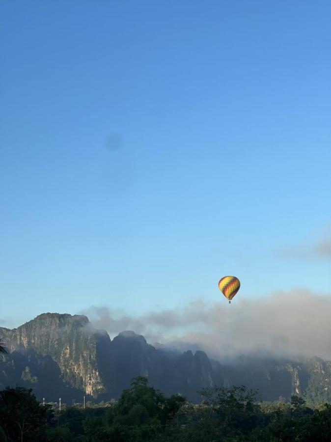 Sd View Hotel Vang Vieng Exteriér fotografie