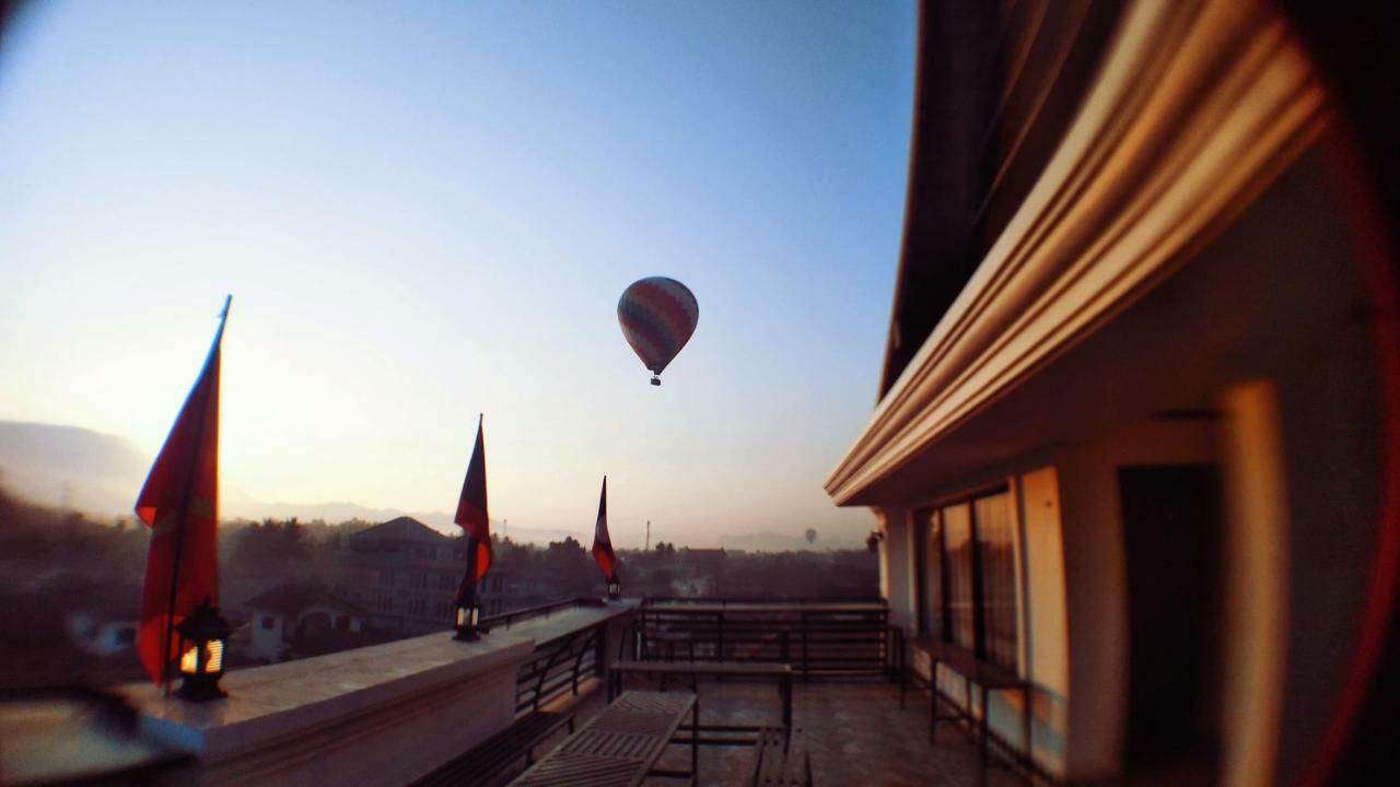 Sd View Hotel Vang Vieng Exteriér fotografie